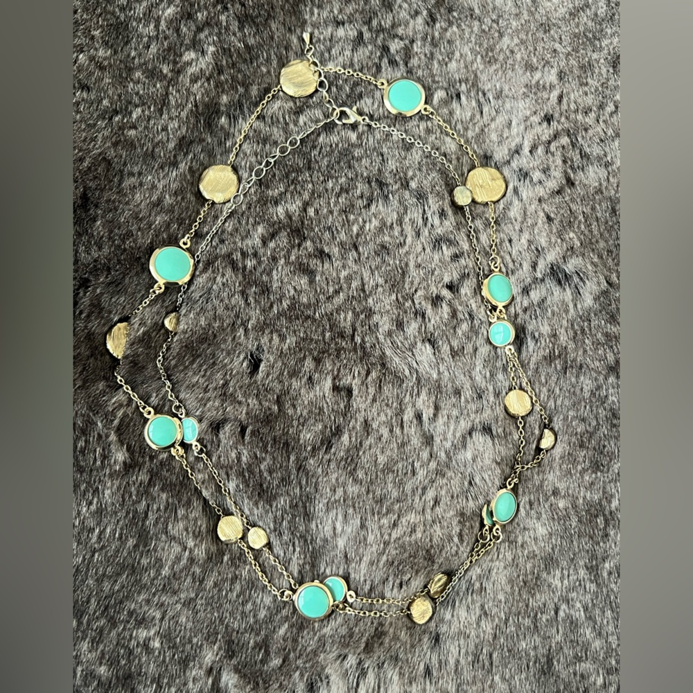 Elegant Gold and Turquoise Necklace